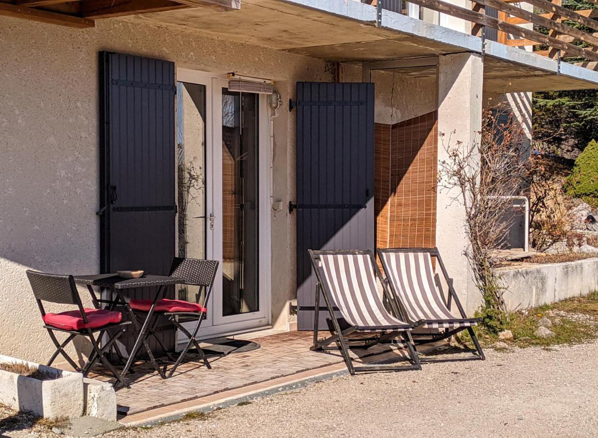 Appartement De Plain-Pied En Montagne Avec Vue Merveilleuse Sur Le Massif De Belledonne Saint Bernard du Touvet Exterior foto